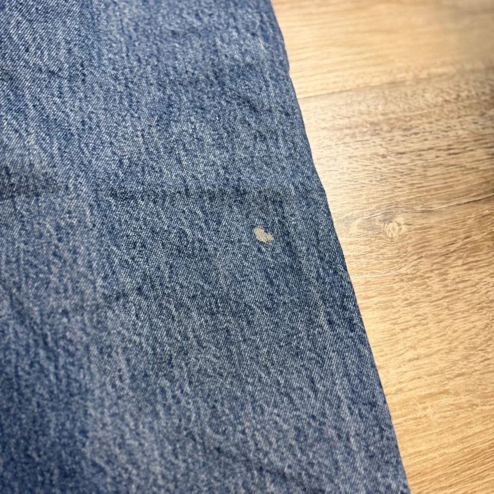 Levis 501 Original Fit Mens Jeans 40x32 Medium Wash Blue Straight Leg Button Fly